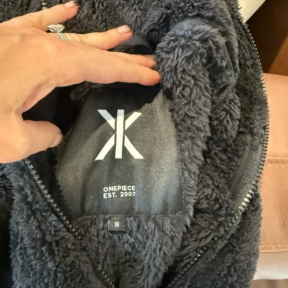 ONEPIECE Black Hooded Onesie - new puppy jumpsuit - small. BRAND NEW WITH TAGS - Picture 7 of 10